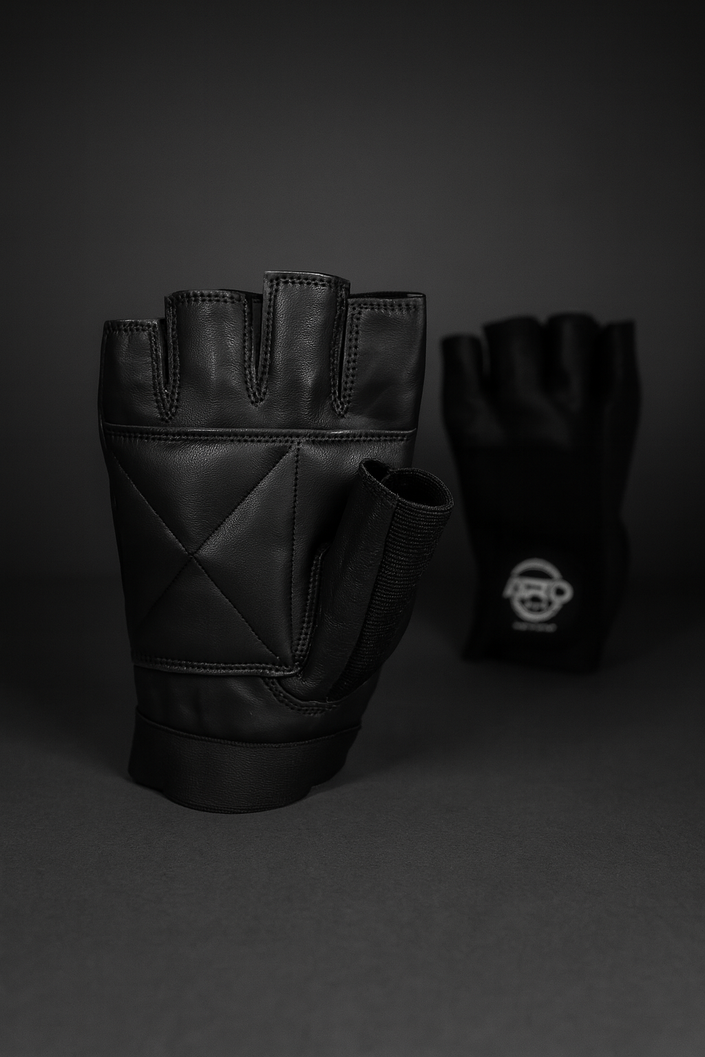 ARDGear Weightlifting Premium Leather Unisex Gym Gloves UK sizing